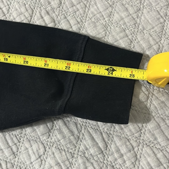 J Crew men’s Rugby Shirt in size Large - Picture 6 of 10